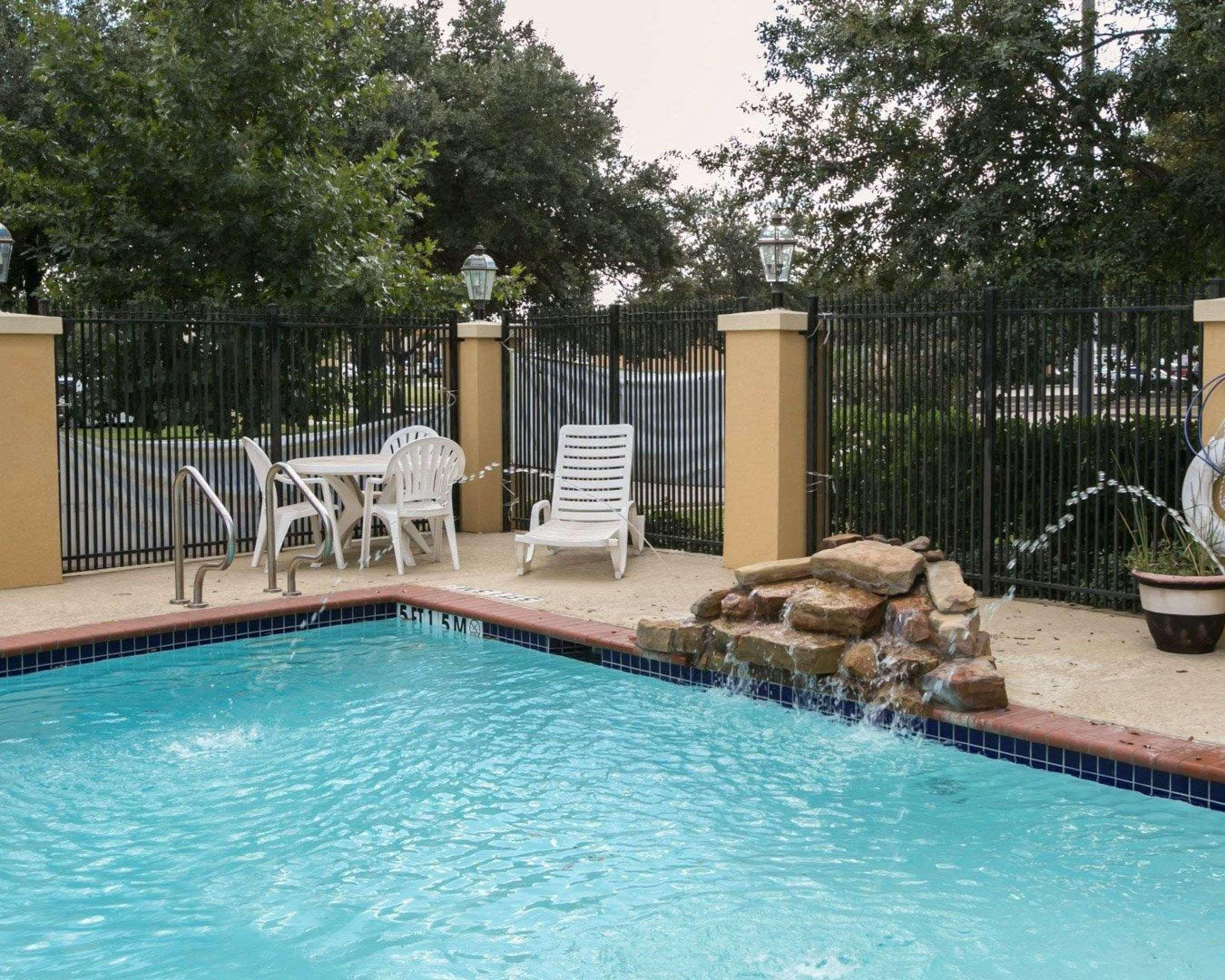 Sleep Inn & Suites Hwy 290-Nw Freeway Houston Exterior photo